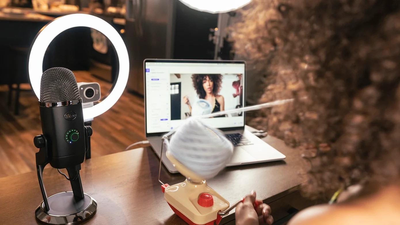 image-logitech-streamcam