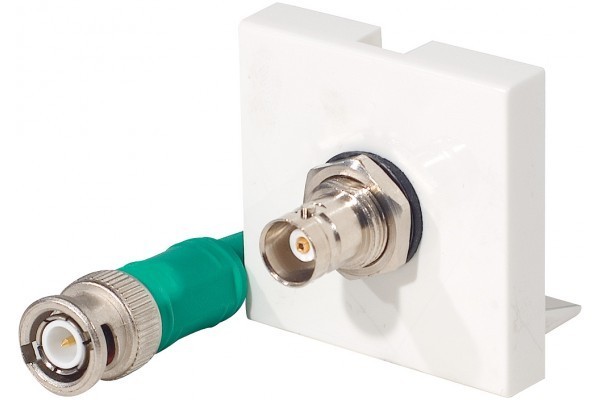 Plastron Adaptateur Bnc F/M - 15 M