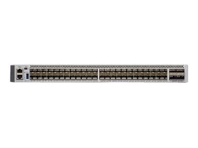 Cisco Catalyst 9500 - Network Advantage - commutateur - 48 ports - Gr - Montable sur rack