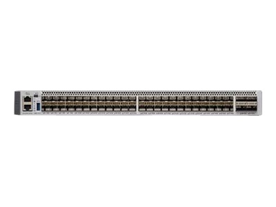 Cisco Catalyst 9500 - Network Advantage - commutateur - 48 ports - Gr - Montable sur rack