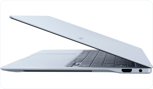 Pc portable entre ouvert